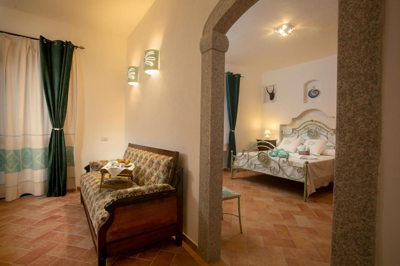 Hotel Vincent House Santa Teresa Gallura Exteriér fotografie