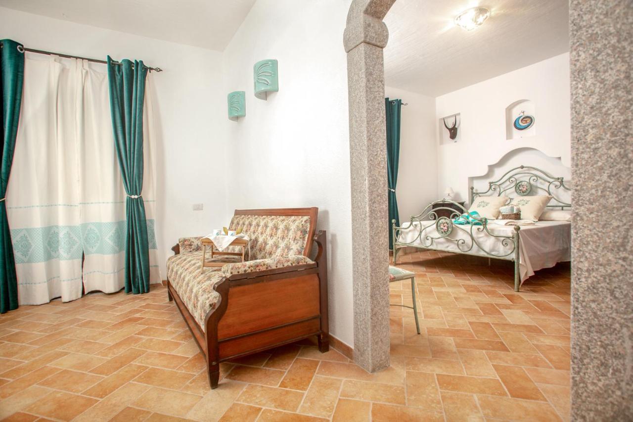 Hotel Vincent House Santa Teresa Gallura Exteriér fotografie