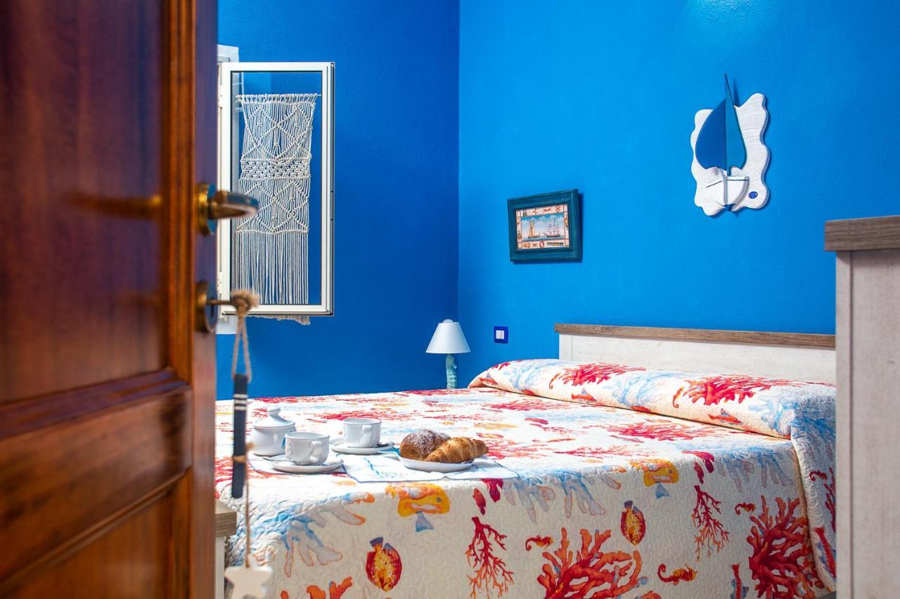 Hotel Vincent House Santa Teresa Gallura Exteriér fotografie